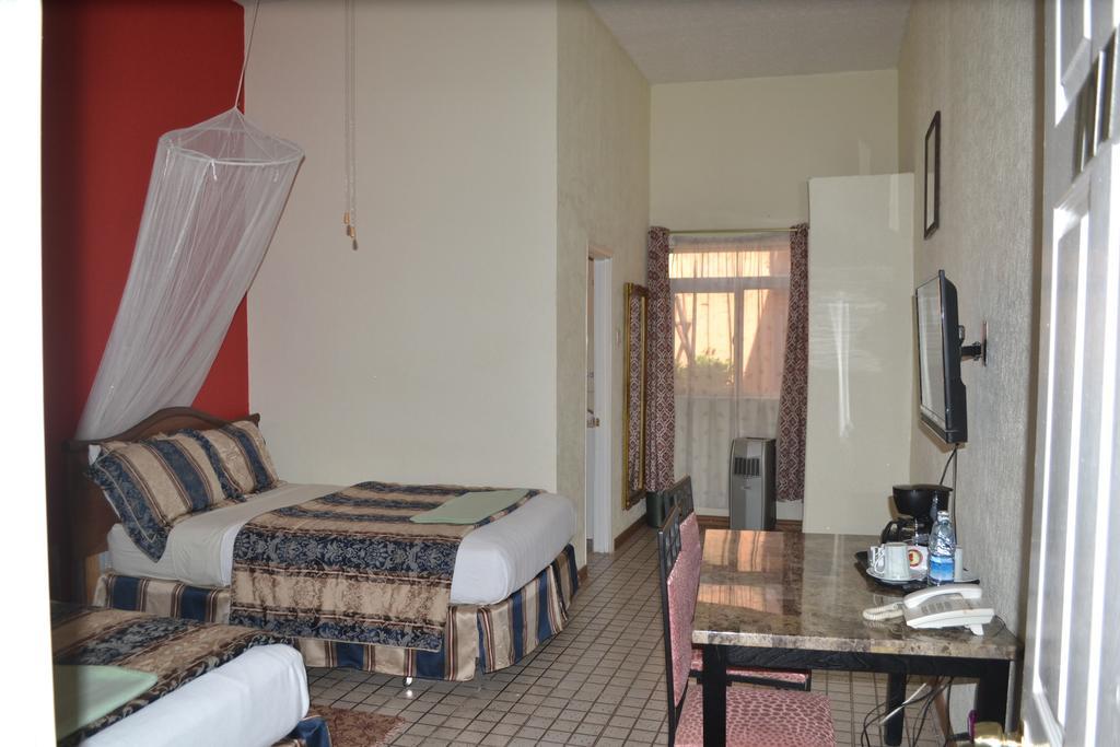 Executive Airport Hotel 恩德培 客房 照片