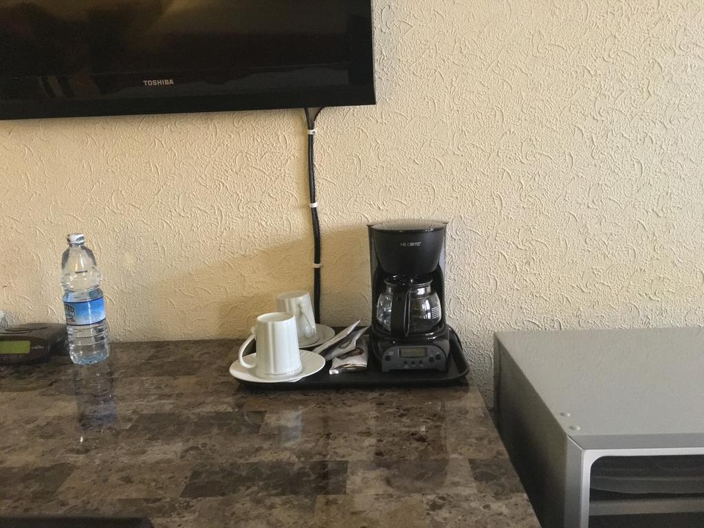 Executive Airport Hotel 恩德培 外观 照片
