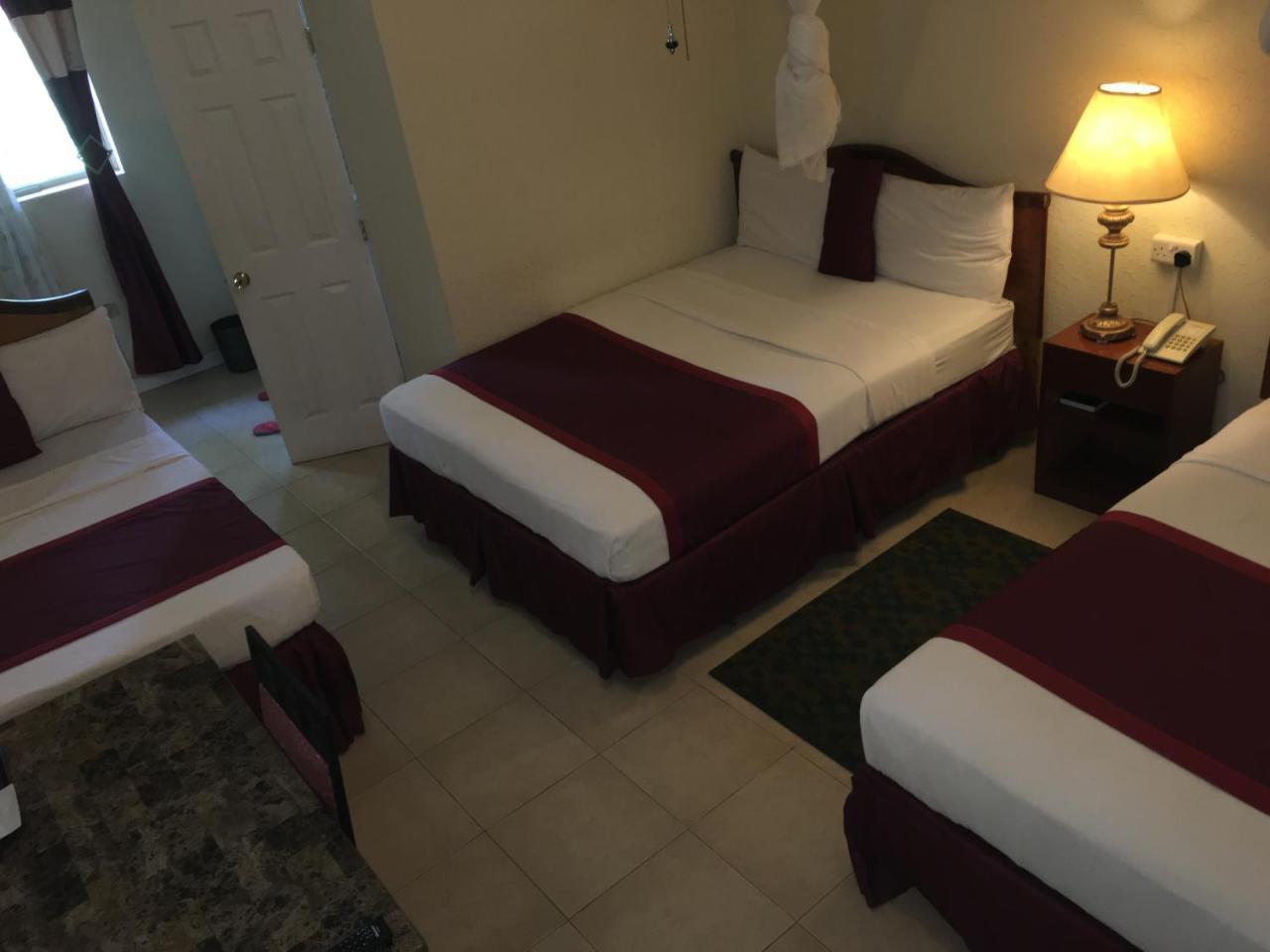 Executive Airport Hotel 恩德培 外观 照片